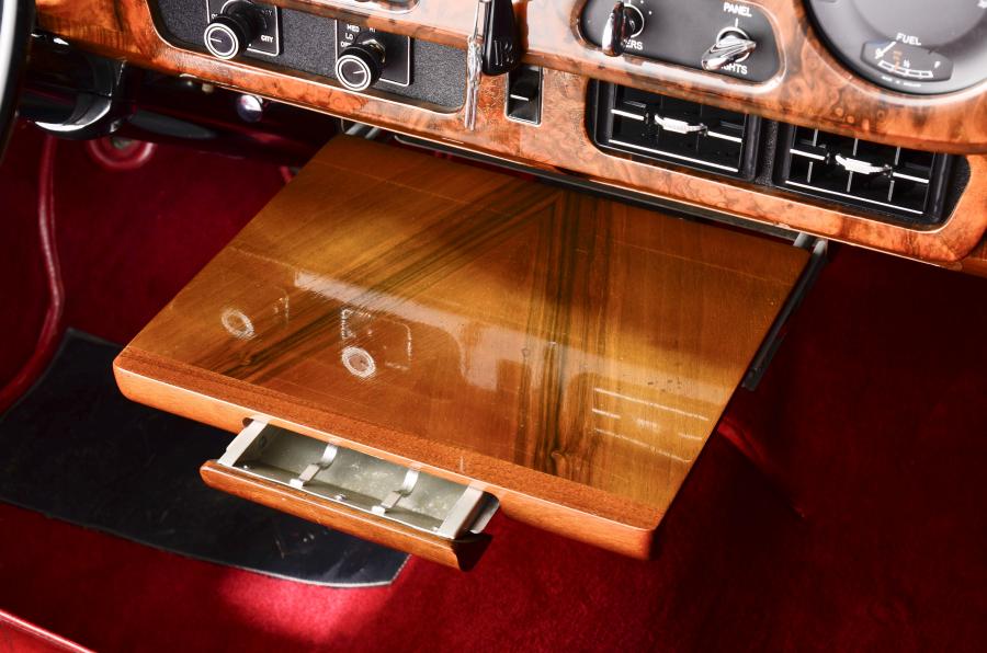  Rolls-Royce Silver Cloud II Drophead Coupe 1962 года  (фото 4 из 28)